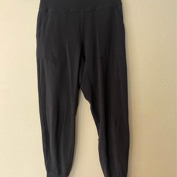 Lululemon Align Jogger 28” Size 6 Black - Picture 3 of 5
